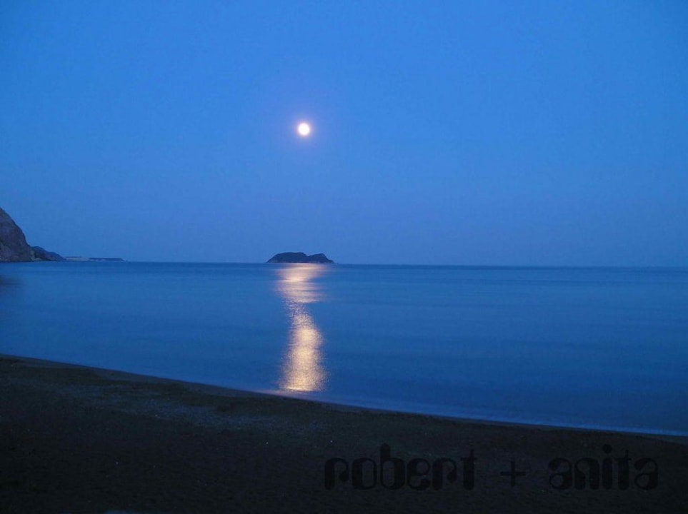 Strand bei Nacht Hotel Klelia