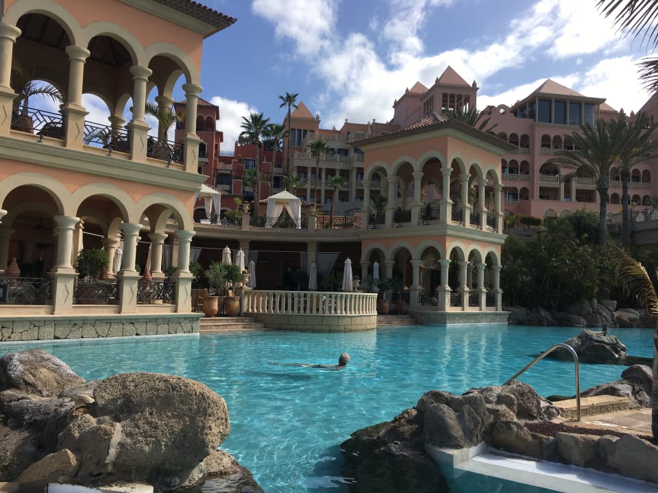 Pool JOIA El Mirador by Iberostar