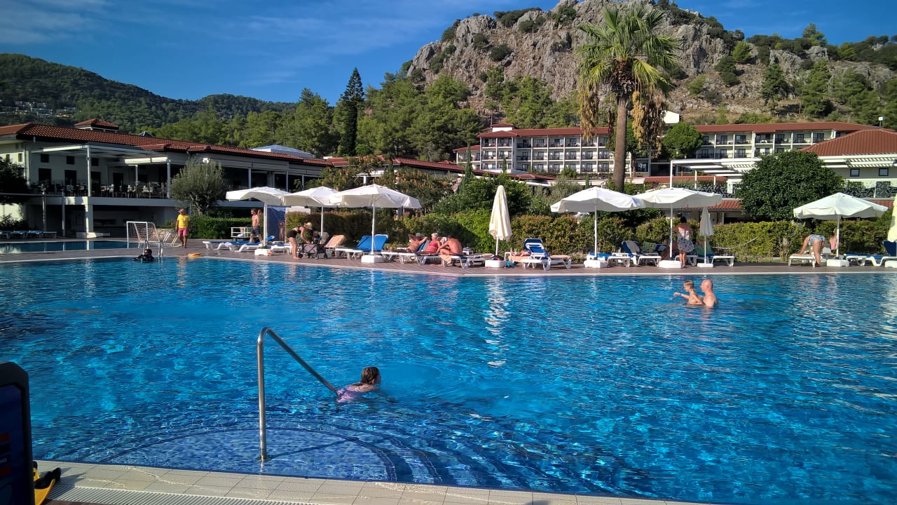 Pool TUI BLUE Sarigerme Park