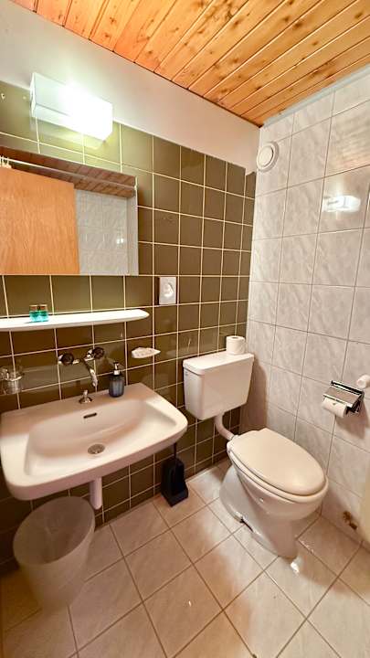 Zimmer Berghaus Toni