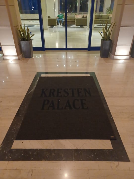 Lobby Kresten Palace Hotel