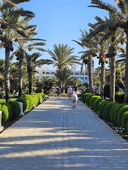 Außenansicht Hotel Royal Garden Palace