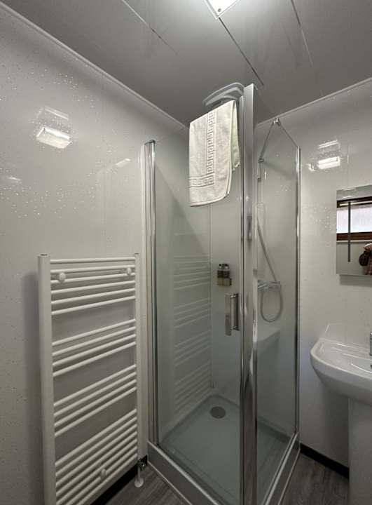 Zimmer Guisachan Guesthouse