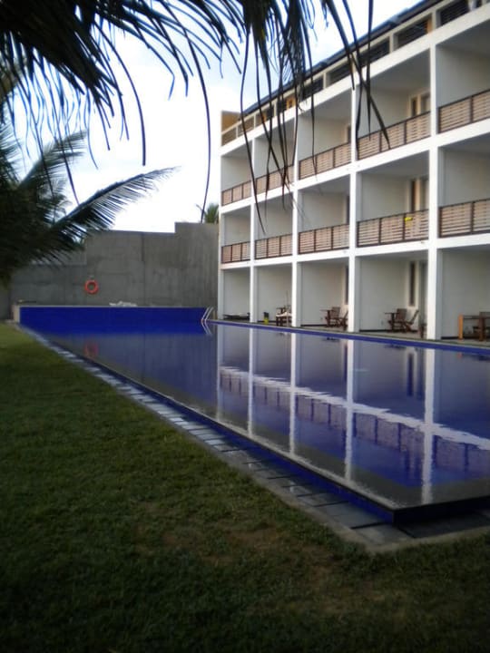Super Pool Hotel Jetwing Sea