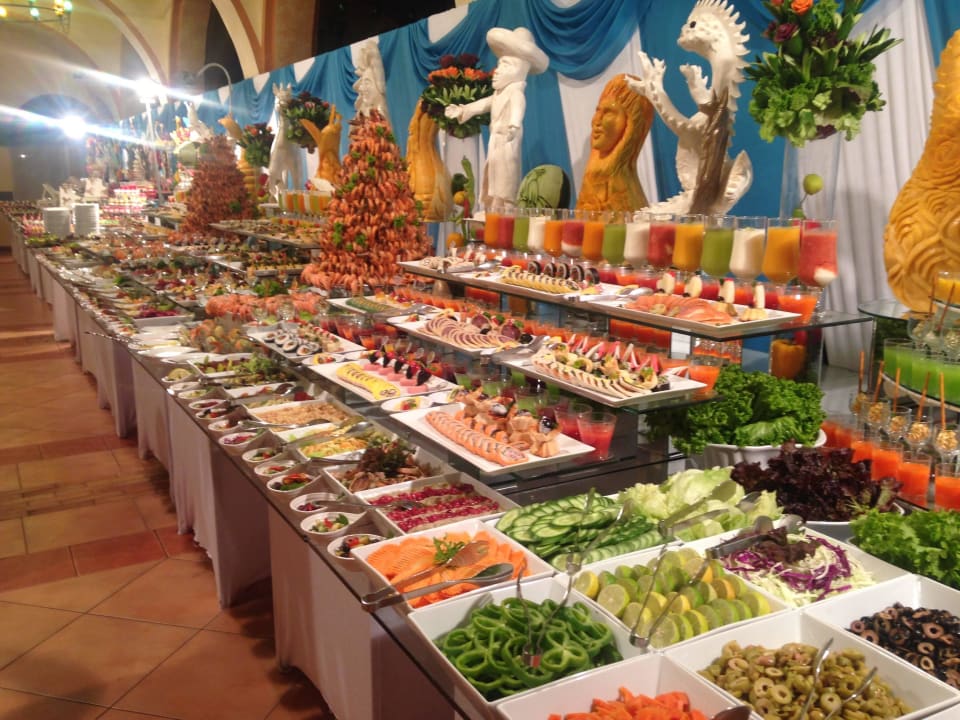 Das Sylvesterbuffet Jaz Makadi Oasis Resort