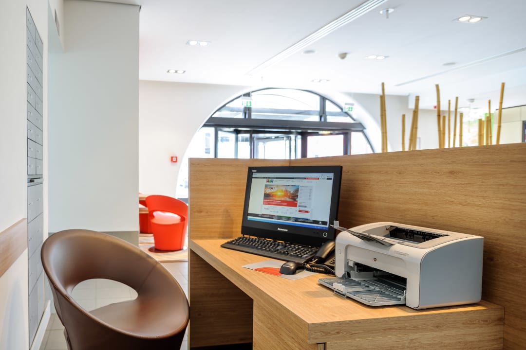 Lobby B&B Hotel Bochum Hbf-Süd