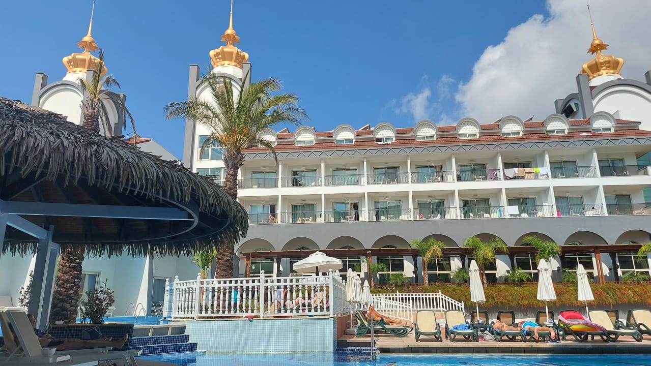 Außenansicht Well Palace Side