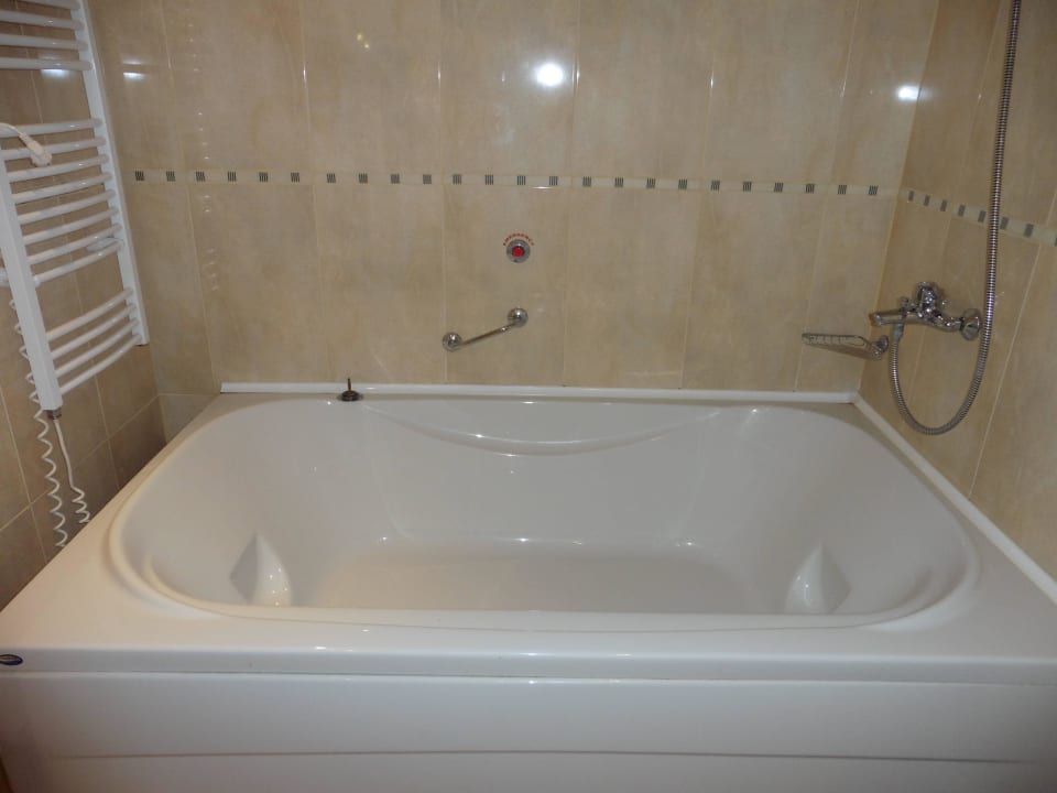 XXL Badewanne Flamingo Grand Hotel & Spa