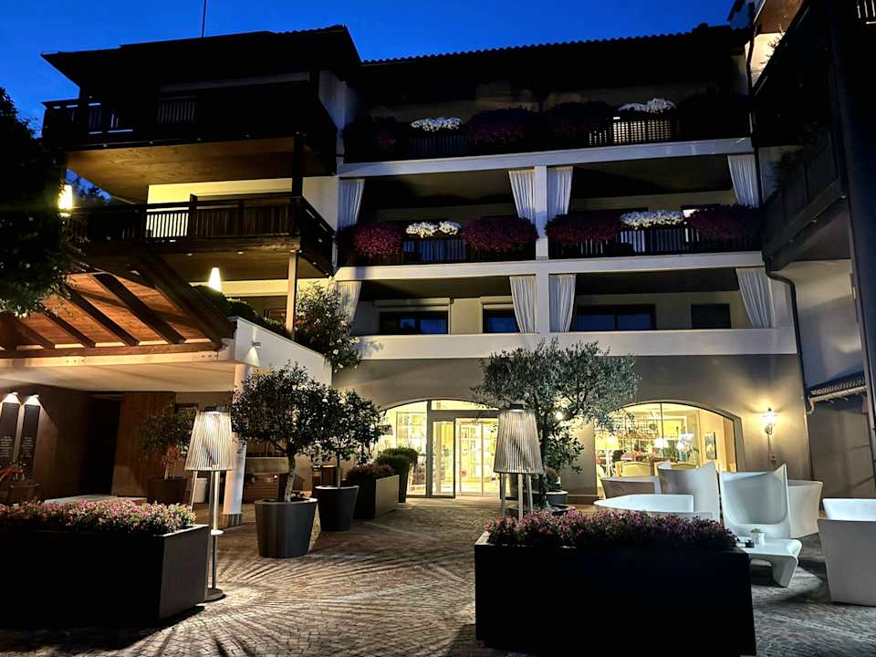 Außenansicht Hotel Golserhof