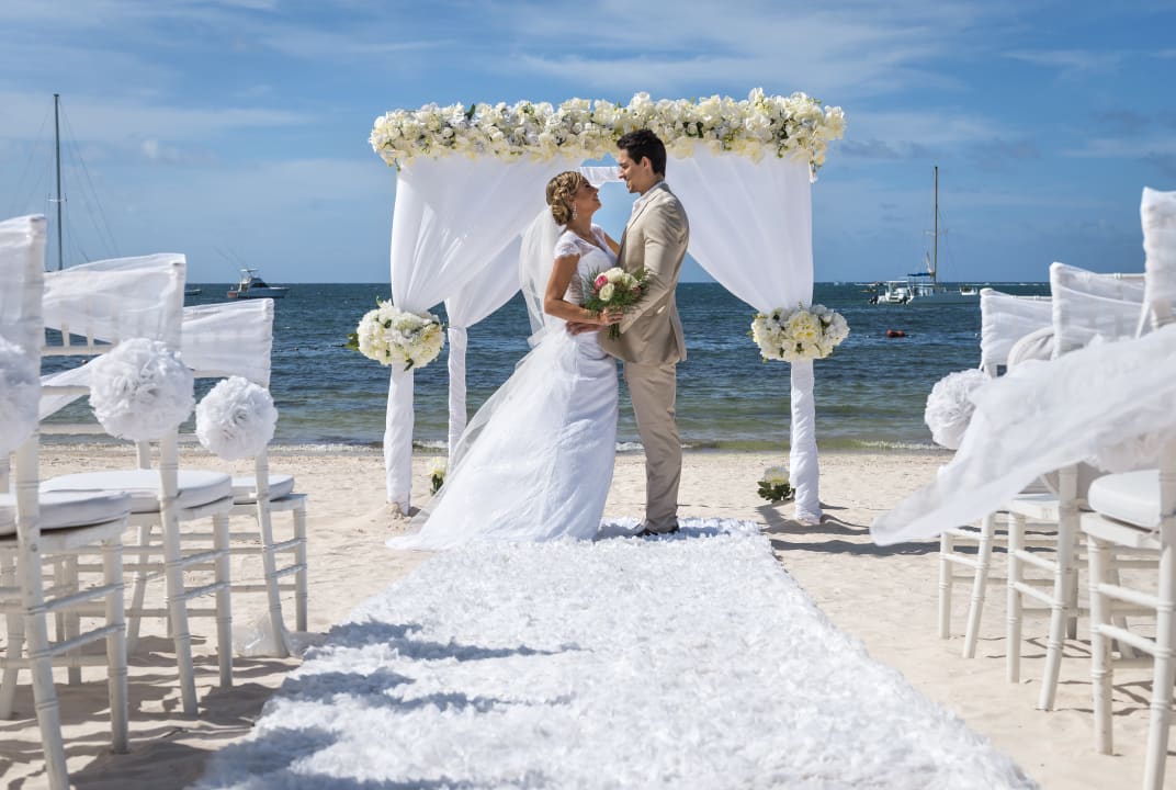 Strand Blu Punta Cana All Inclusive Beach Resort