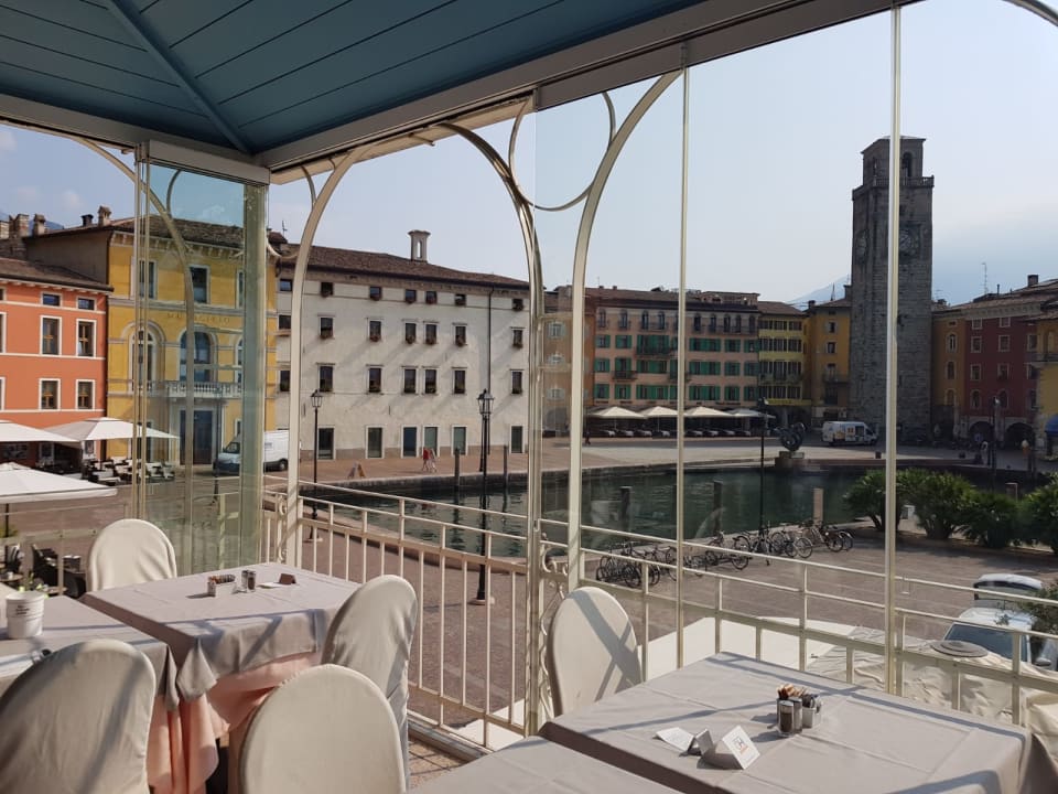 Gastro Hotel Europa - Skypool & Panorama