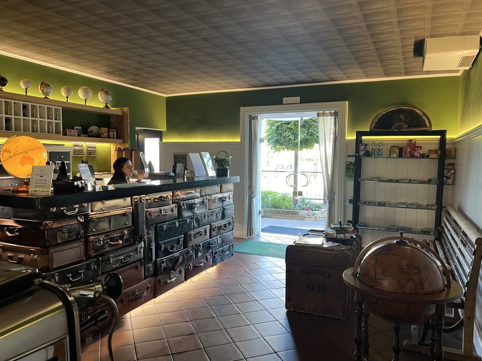 Lobby Hotel Bardolino