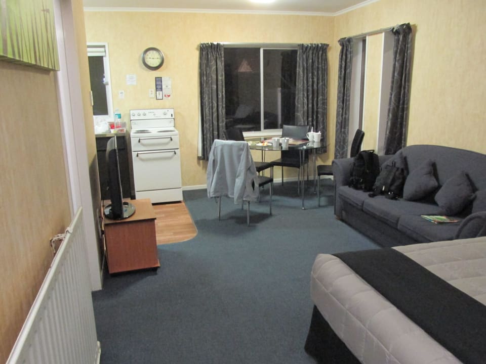 Wohn- und Schlafraum Motel Red Rock Thermal