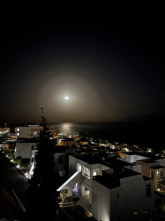 Ausblick Dimitra Beach Hotel & Suites