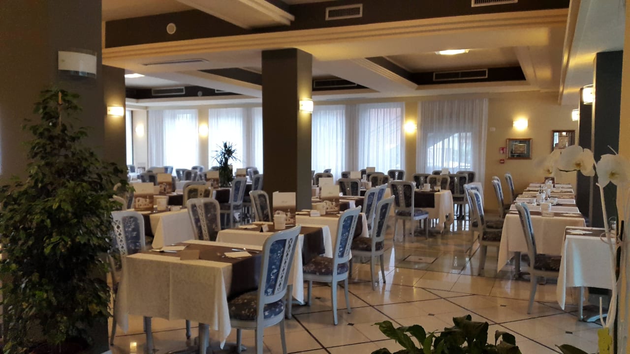 Speisesaal Hotel Garda Garda Suite Hotel - Tonelli Hotels