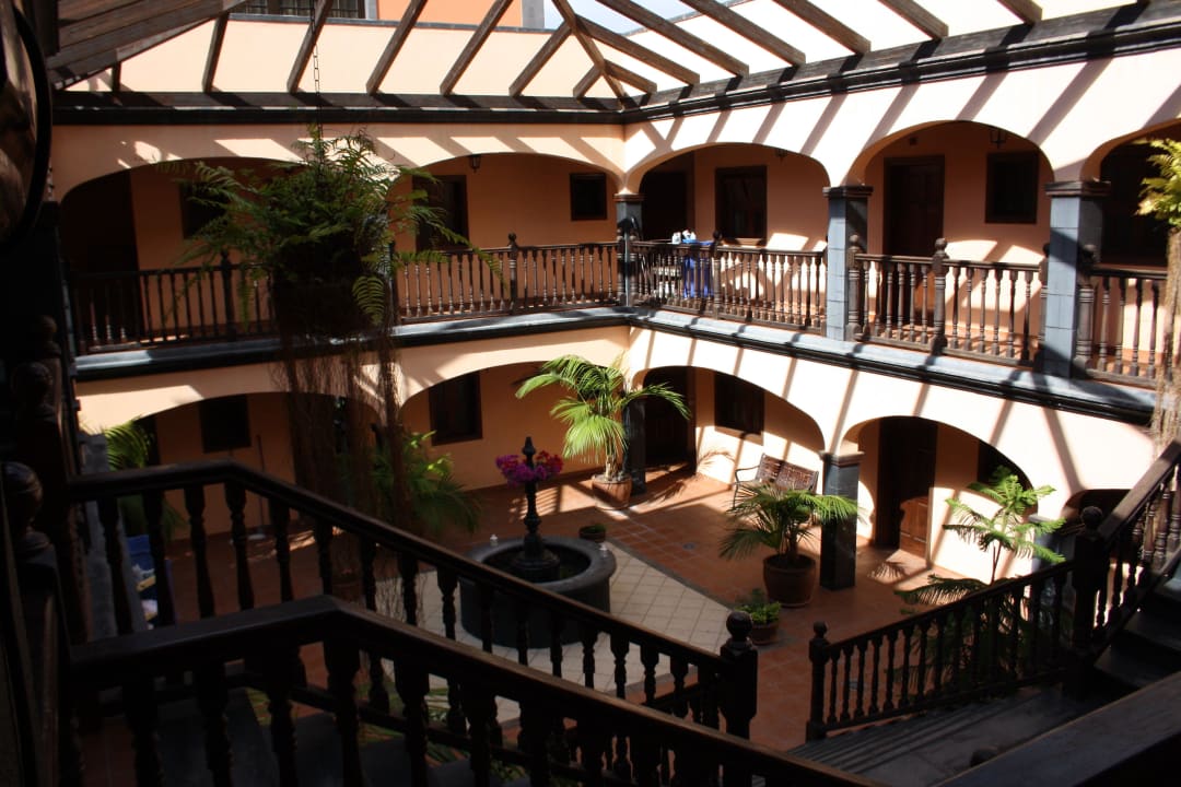 Offener Innenhof des El Conde Appartment Residencial El Conde