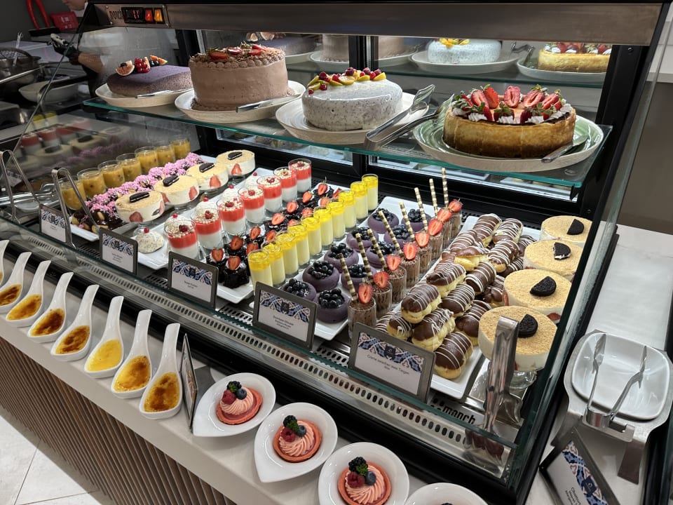 Gastro Jacaranda Luxury Resort