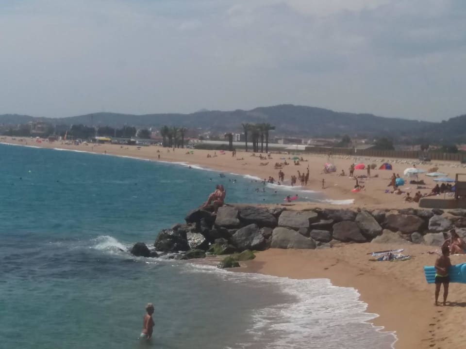 Plaza CAPRICI BEACH HOTEL & SPA