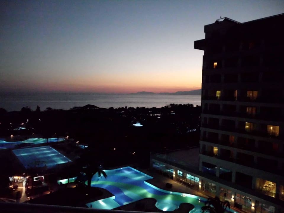 Blick vom Balkon bei Nacht Sherwood Exclusive Lara