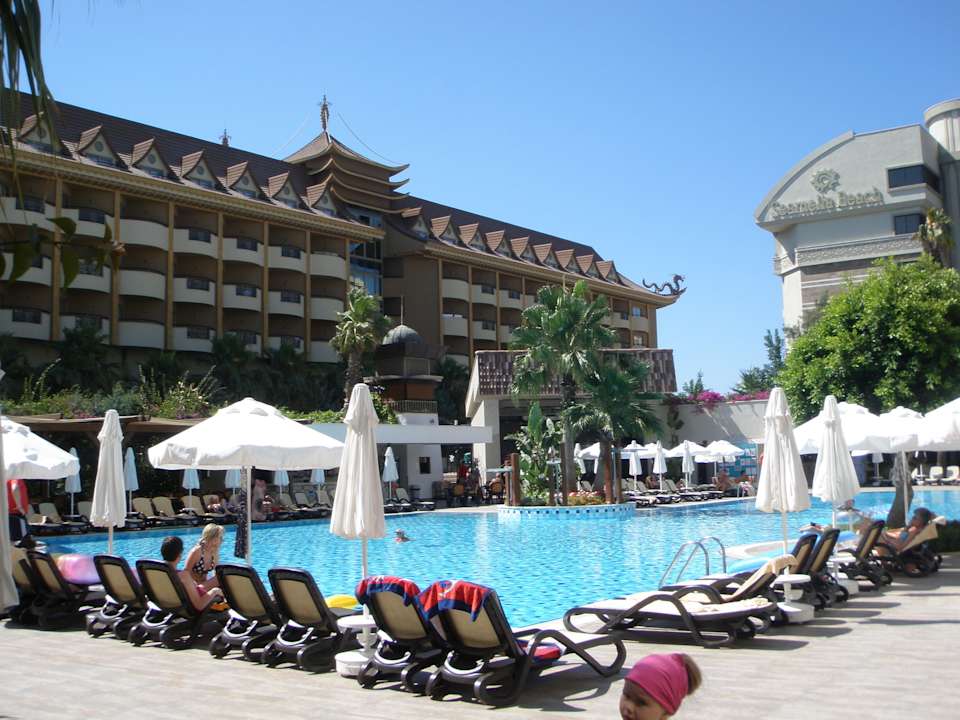 Pool Port Side Resort Hotel