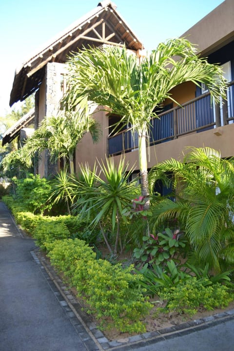 Wygląd zewnętrzny hotelu  Veranda Pointe aux Biches Hotel