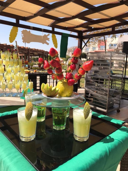 Fruit Festival  SUNRISE Crystal Bay Resort