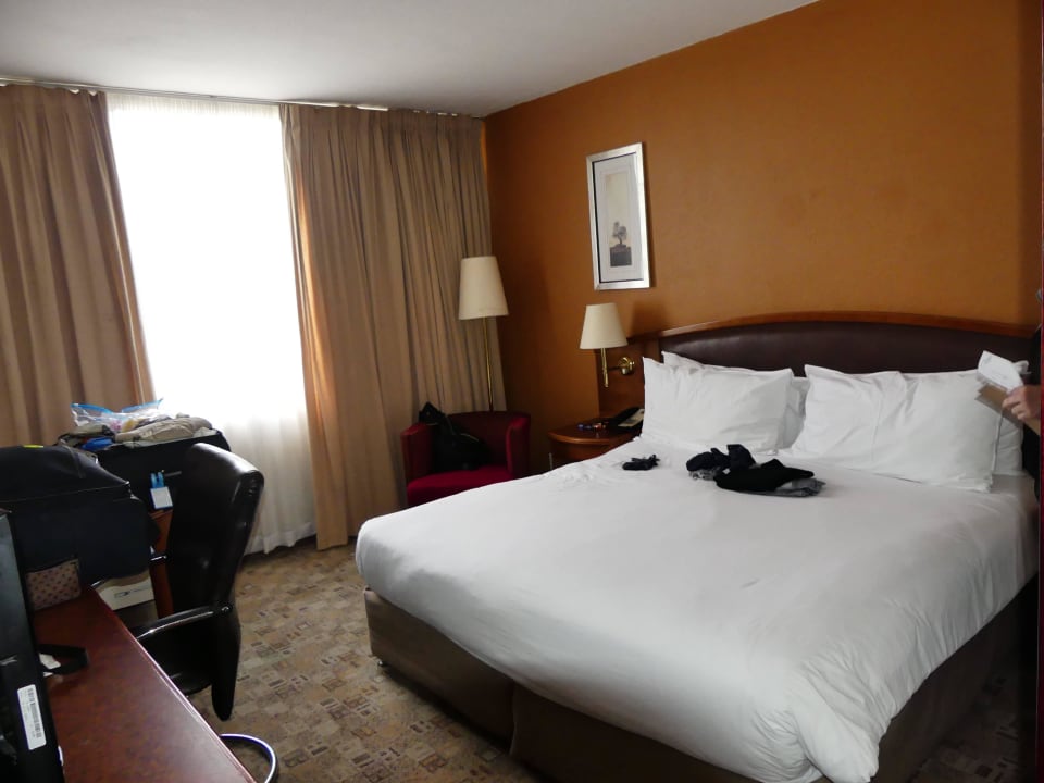 Bett Garden Court Mthatha