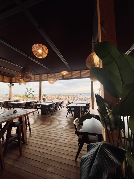 Gastro Jacaranda Luxury Resort