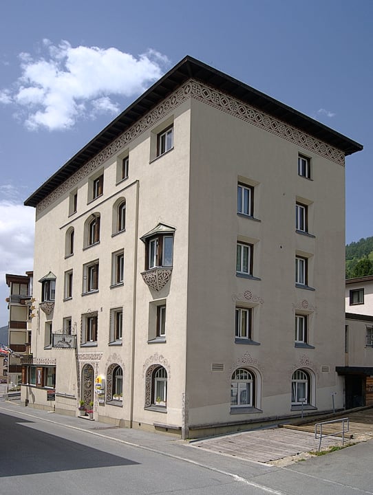 Außenansicht Aparthotel Rössli by LivingMoments