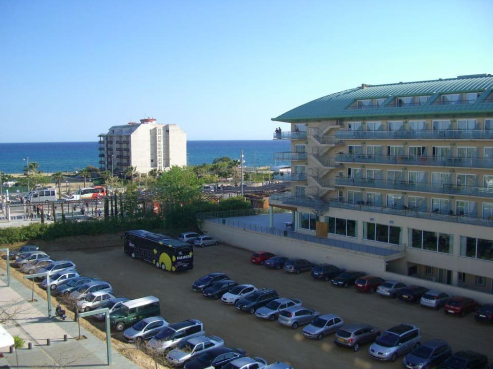 Hotelparkplatz Montemar Maritim