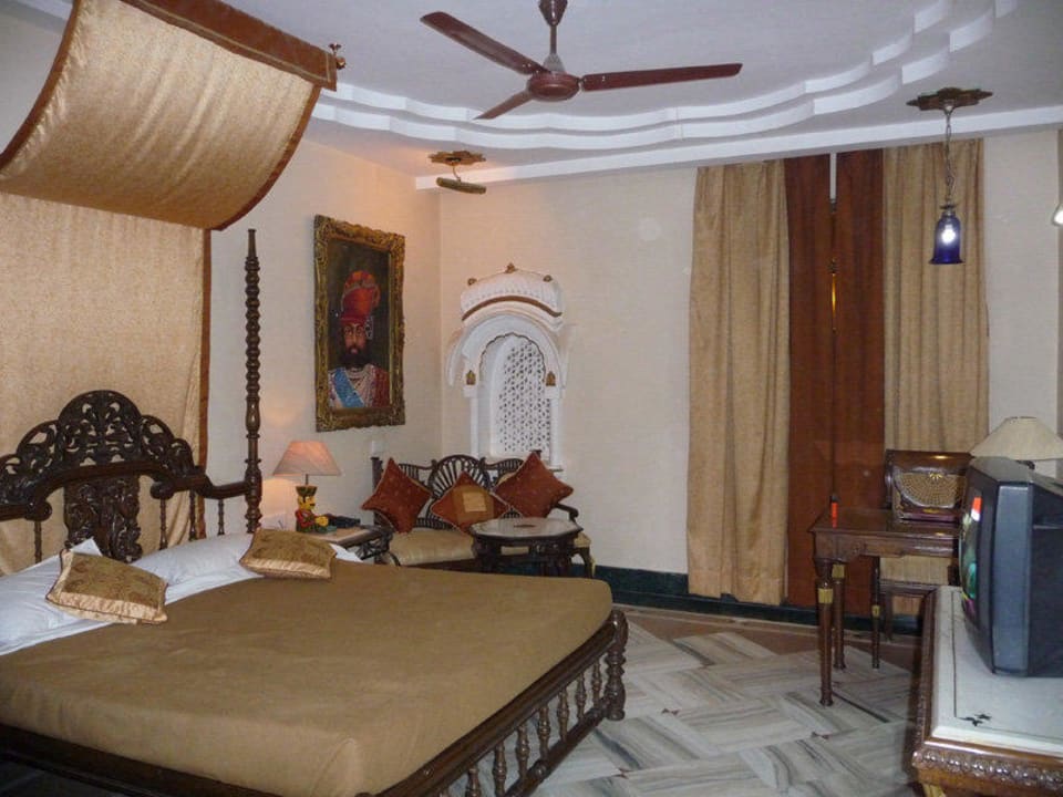 Maharaja Suite Hotel Basant Vihar Palace