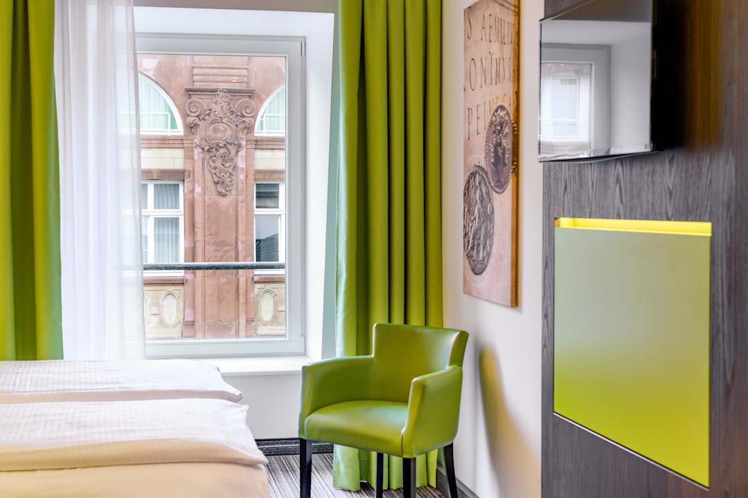 Zimmer ibis Styles Trier