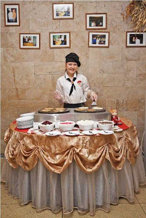 Обеденный зал Sanatorium Weiße Nächte / Санаторий Белые Ночи