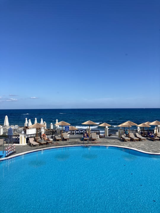 Pool Alexander Beach Hotel & Village Resort