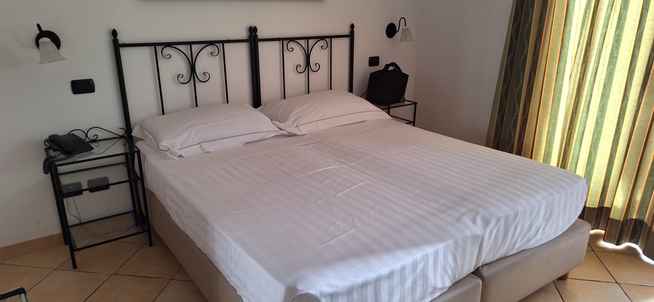 Zimmer Blu Hotel Morisco