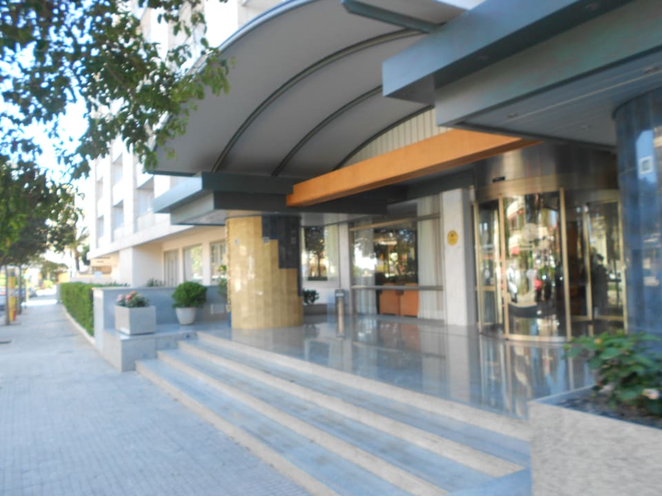 Gemütliches und renoviertes 4 Sterne Hotel  Hotel Cosmopolitan