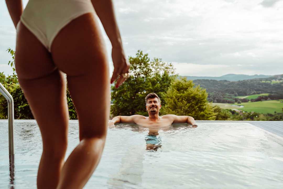 Pool Thula Wellnesshotel Bayerischer Wald