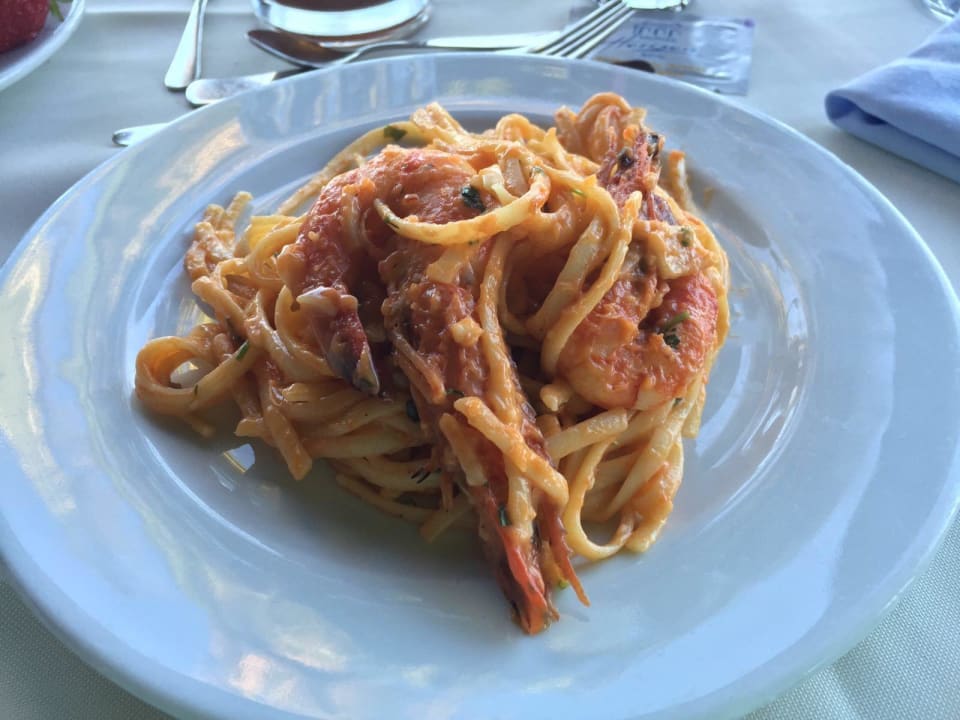Pasta mit frischen Garnelen und Hummer Hotel Kalithea Horizon Royal
