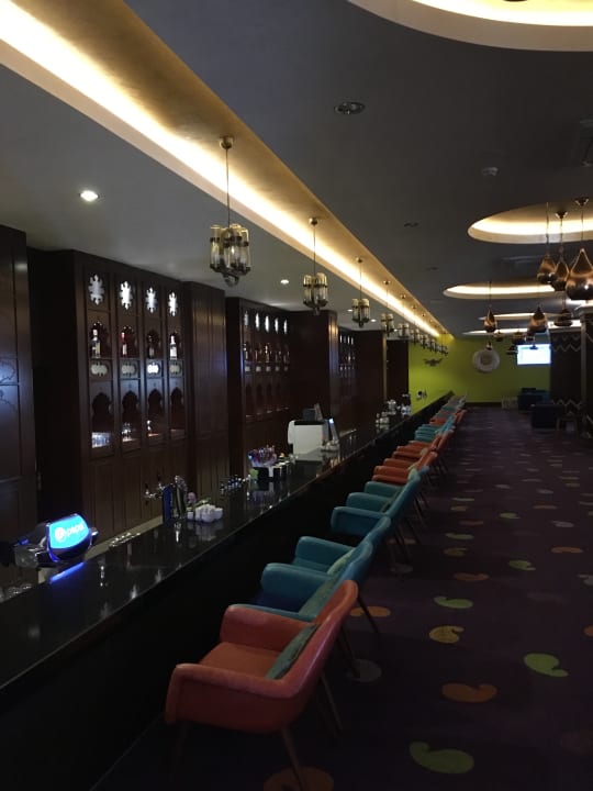 Lobby Royal Taj Mahal Hotel