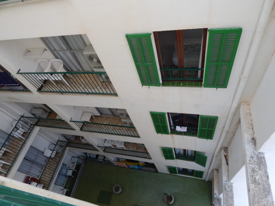 Der sogenannte Meerblick in allen Zimmern whala!beach