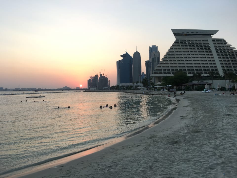 Strand Sheraton Grand Doha Resort & Convention Hotel