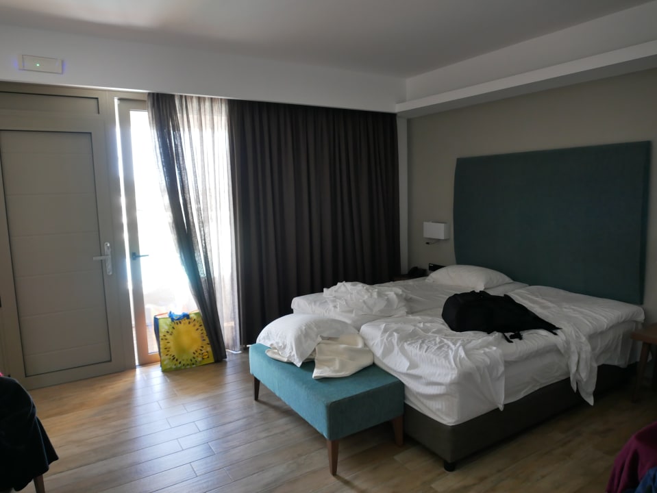 Zimmer Paralos Irini Mare