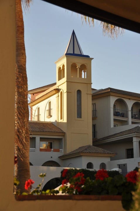 Kleiner Turm Fuerte Conil-Resort