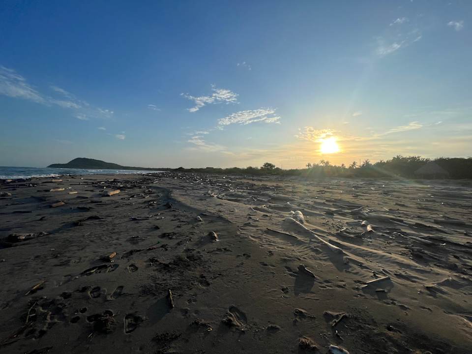 Strand Tambo Marina Eco Hostal