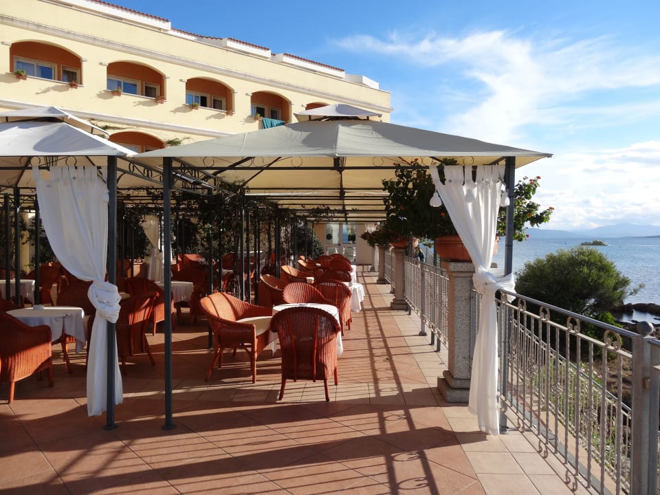 Sitzmöglichkeit mit tollem Blick Gabbiano Azzurro Hotel & Suites