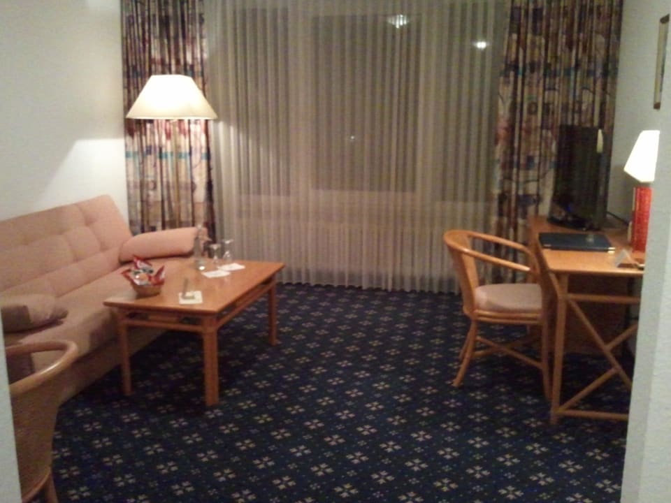 Wohnzimmer Victor's Residenz-Hotel München