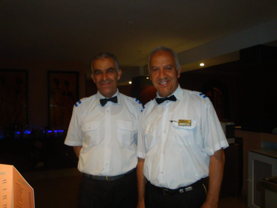 Die beiden besten Kellner in der Edenbar Hotel Paradis Palace