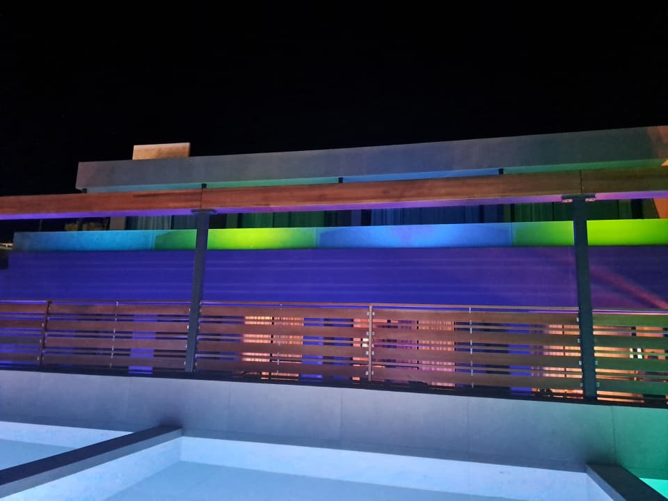 Pool Harmony Boutique Resort