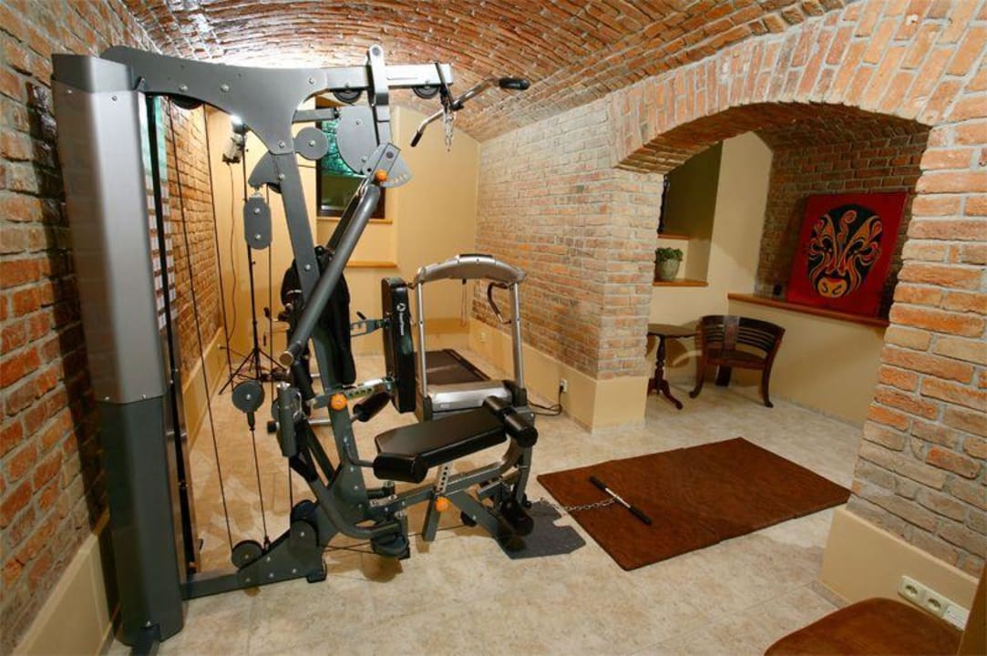 Sport facilities Hunger Wall Residence