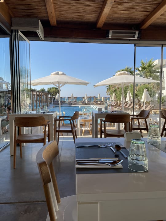 Gastro Paralos Lifestyle Beach